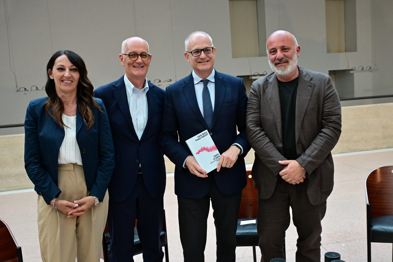 Presentazione del libro Contro la paura Presentazione del libro Contro la paura
